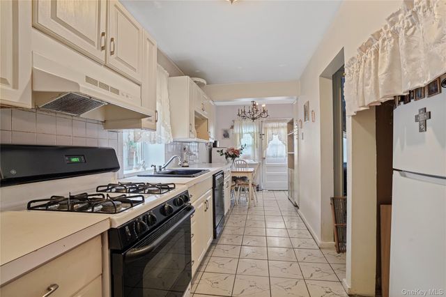 6911 62nd Drive, Middle Village, NY 11379