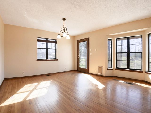 61801 E 94 Road, Miami, OK 74354