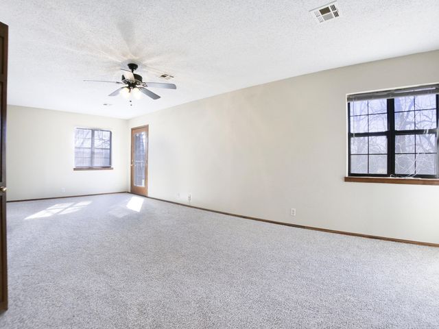 61801 E 94 Road, Miami, OK 74354