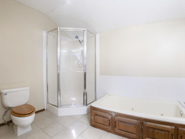 61801 E 94 Road, Miami, OK 74354