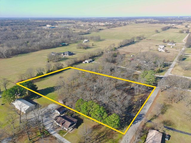 61801 E 94 Road, Miami, OK 74354