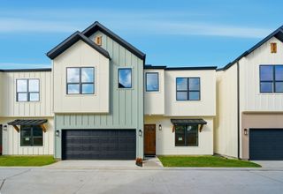 9419 Montridge Drive B, Houston, TX 77080