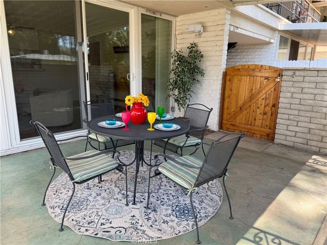 56 N Center, Redlands, CA 92373