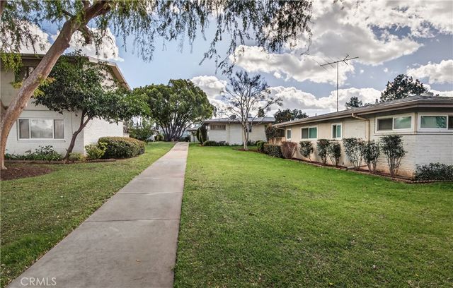 56 N Center, Redlands, CA 92373