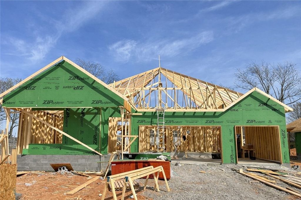 6703 Crabapple Street, Bentonville, AR 72713