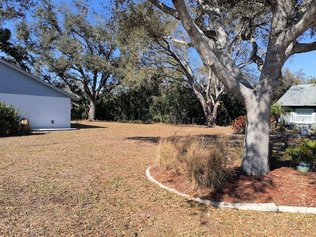 118 WOODINGHAM DRIVE, Venice, FL 34292