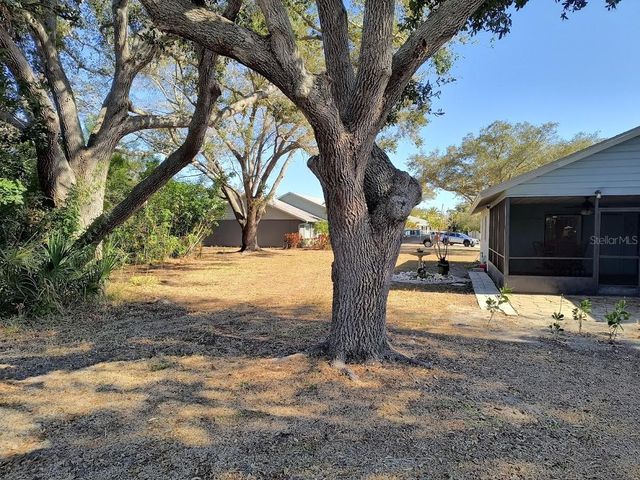 118 WOODINGHAM DRIVE, Venice, FL 34292