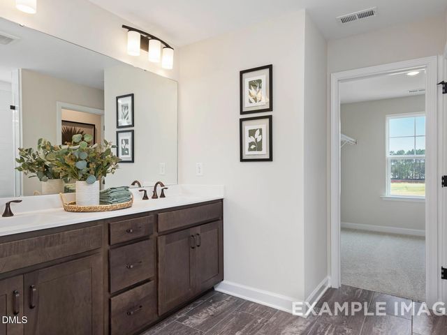 605 Crescent Wood Trail, Zebulon, NC 27597
