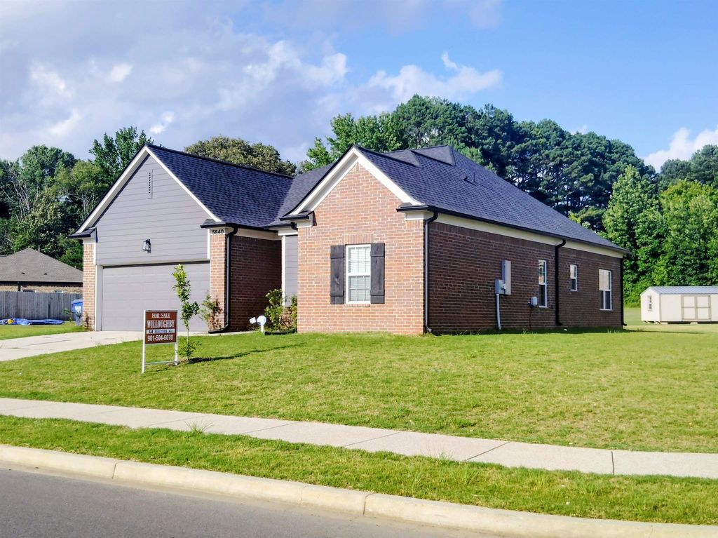 5840 TUCKER LANDING DR, Horn Lake, MS 38637