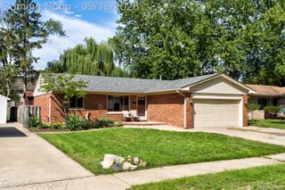 9035 Houghton Street, Livonia, MI 48150