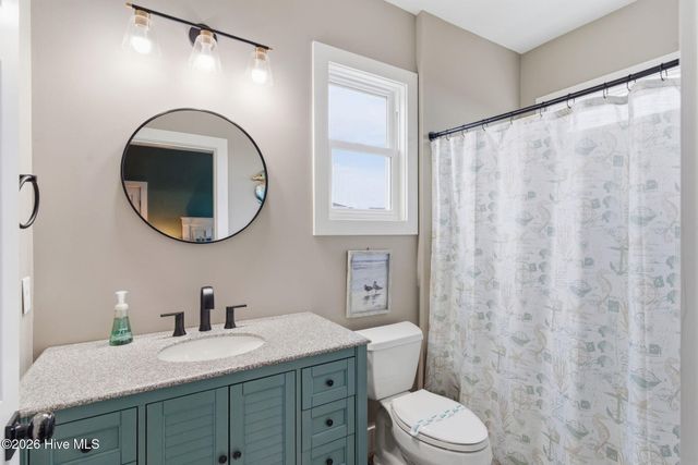5205 E Pelican Drive, Oak Island, NC 28465