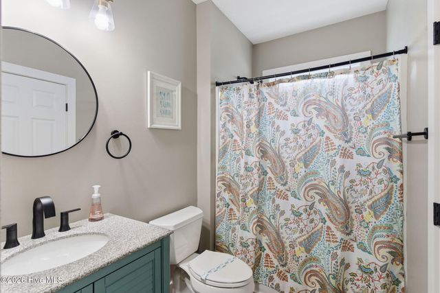 5205 E Pelican Drive, Oak Island, NC 28465