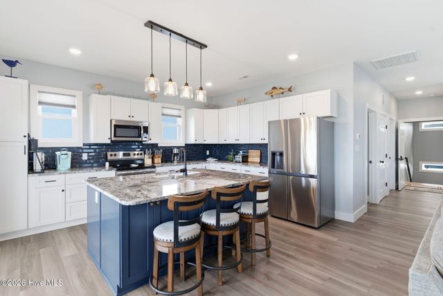 5205 E Pelican Drive, Oak Island, NC 28465