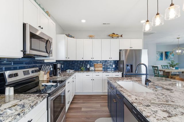 5205 E Pelican Drive, Oak Island, NC 28465