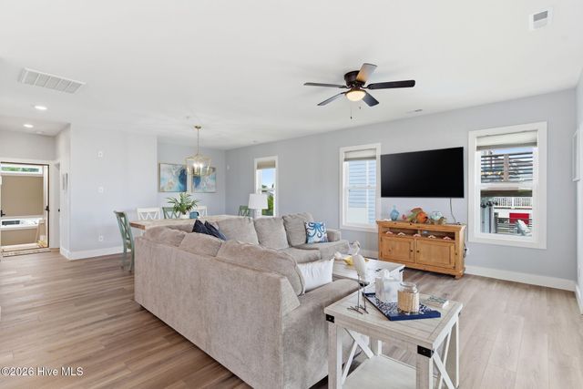 5205 E Pelican Drive, Oak Island, NC 28465