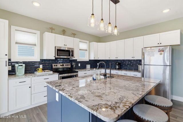 5205 E Pelican Drive, Oak Island, NC 28465