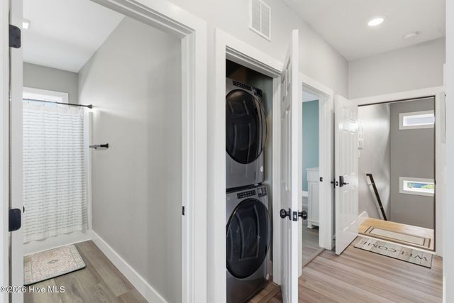 5205 E Pelican Drive, Oak Island, NC 28465