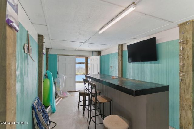5205 E Pelican Drive, Oak Island, NC 28465