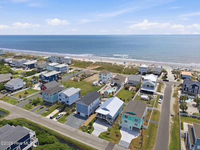 5205 E Pelican Drive, Oak Island, NC 28465