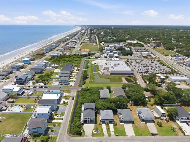 5205 E Pelican Drive, Oak Island, NC 28465