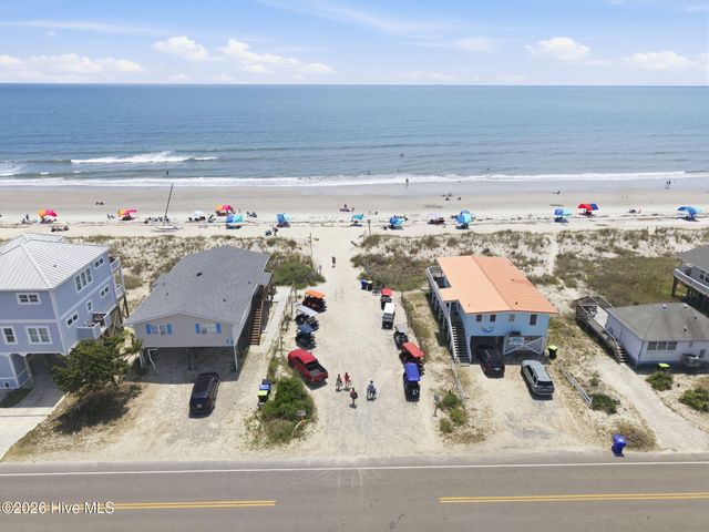 5205 E Pelican Drive, Oak Island, NC 28465