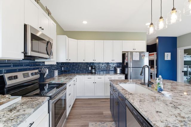 5205 E Pelican Drive, Oak Island, NC 28465