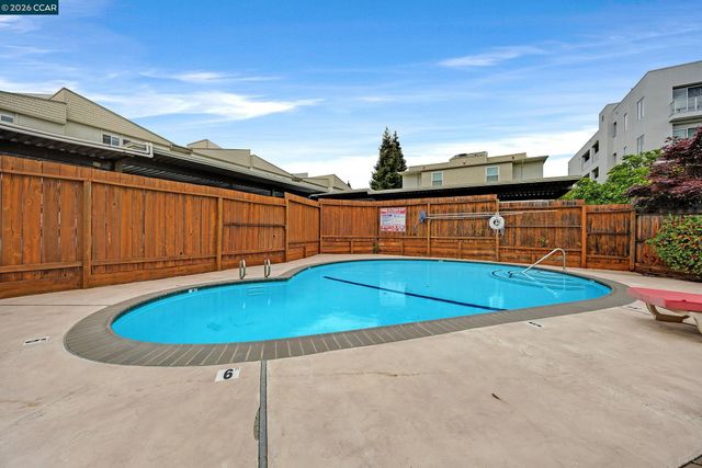 1810 Cole Ave 3, Walnut Creek, CA 94596