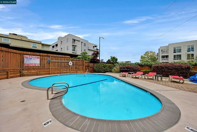 1810 Cole Ave 3, Walnut Creek, CA 94596