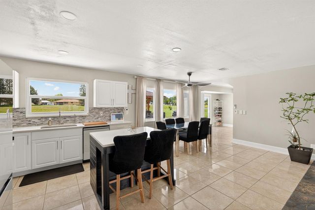 264 SW Cherryhill Road, Port St. Lucie, FL 34953