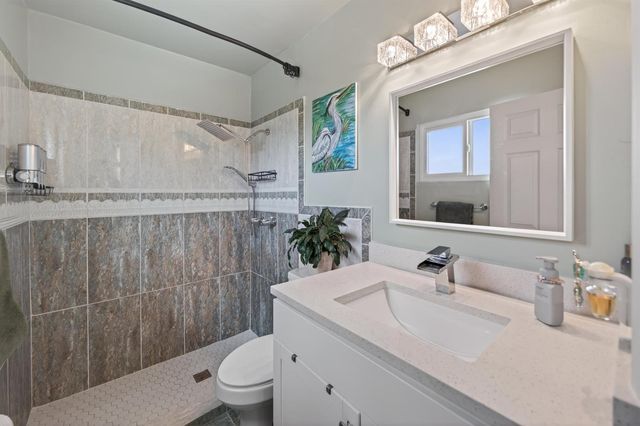 264 SW Cherryhill Road, Port St. Lucie, FL 34953