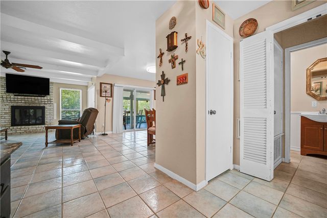 3331 Bali Dr, Corpus Christi, TX 78418