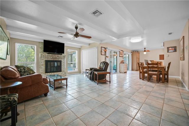 3331 Bali Dr, Corpus Christi, TX 78418