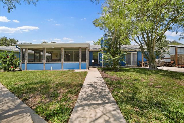 3331 Bali Dr, Corpus Christi, TX 78418