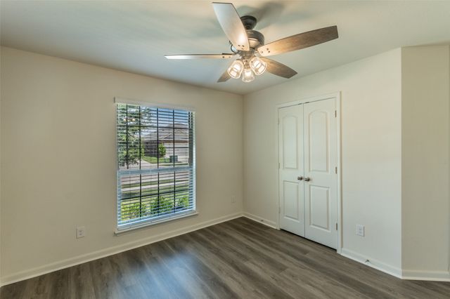 136 Morning Glory, Sanger, TX 76266