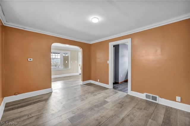 13313 Kuhlman Avenue, Cleveland, OH 44110