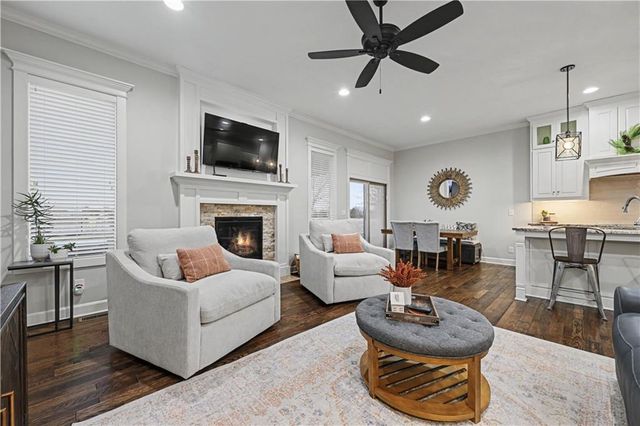 25064 W 112th Terrace, Olathe, KS 66061