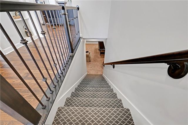 25064 W 112th Terrace, Olathe, KS 66061