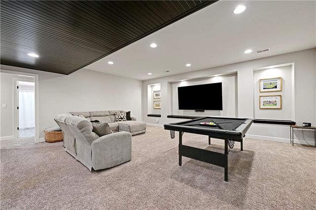 25064 W 112th Terrace, Olathe, KS 66061