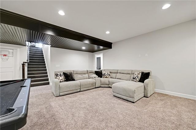 25064 W 112th Terrace, Olathe, KS 66061