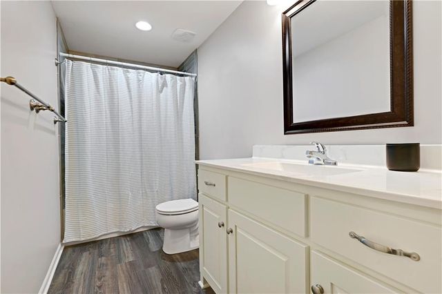 25064 W 112th Terrace, Olathe, KS 66061