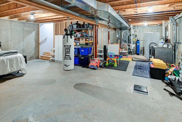 2412 Dunns Marsh Terrace, Madison, WI 53711