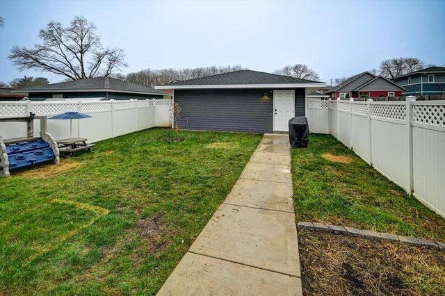 2412 Dunns Marsh Terrace, Madison, WI 53711