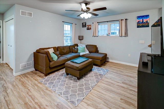 2412 Dunns Marsh Terrace, Madison, WI 53711