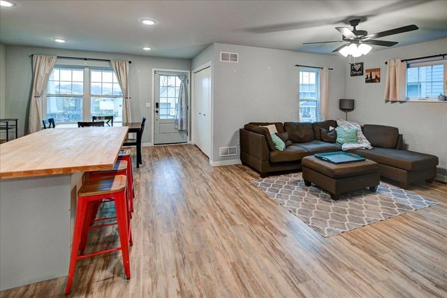 2412 Dunns Marsh Terrace, Madison, WI 53711