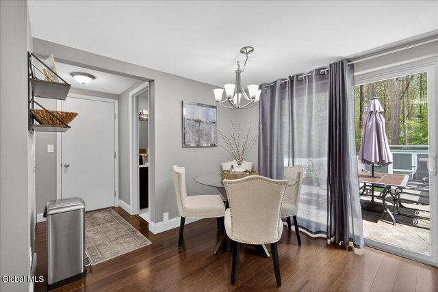 123 Thimbleberry Road, Malta, NY 12020