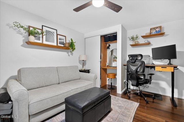 123 Thimbleberry Road, Malta, NY 12020