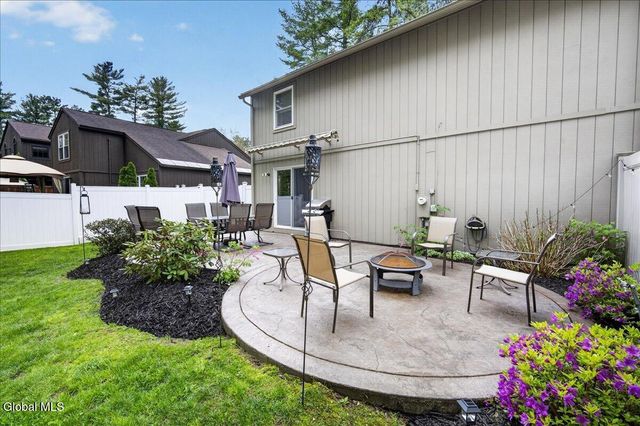 123 Thimbleberry Road, Malta, NY 12020