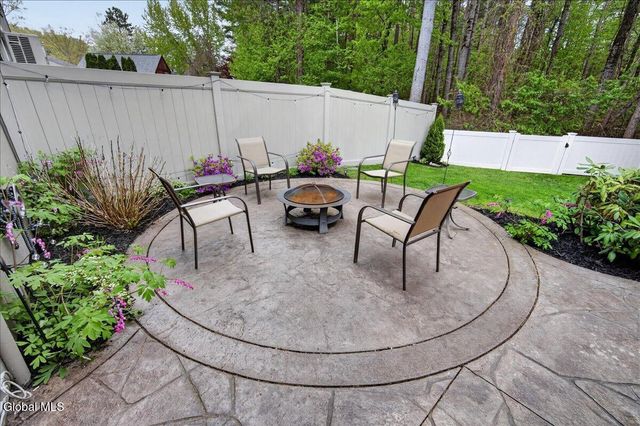 123 Thimbleberry Road, Malta, NY 12020