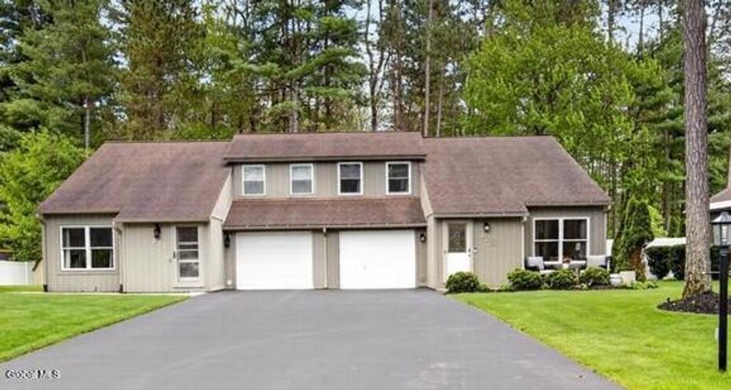 123 Thimbleberry Road, Malta, NY 12020