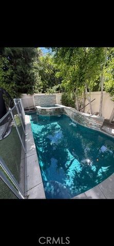 12212 Cantura Street, Studio City, CA 91604